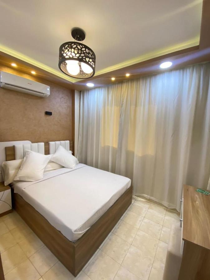 A1 Deluxe Apartments Хургада Экстерьер фото